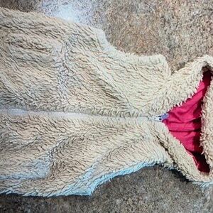 Mini Biden Shaggy Vest